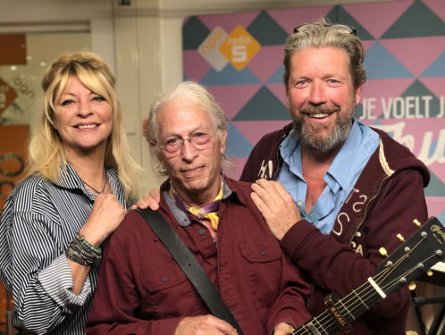 De Amerikaanse Joel Rafael is te gast in De MAX!