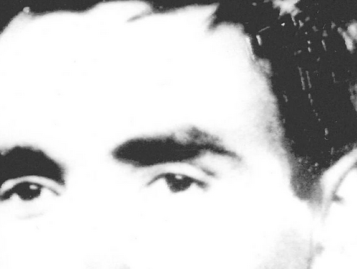 Frans M. Bekeerling met een vuurwapen?