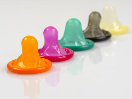 Intiem rubbertje staat in de spotlights