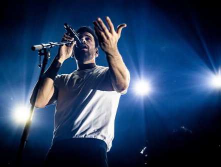 Bleeding is de nieuwe single van Dotan