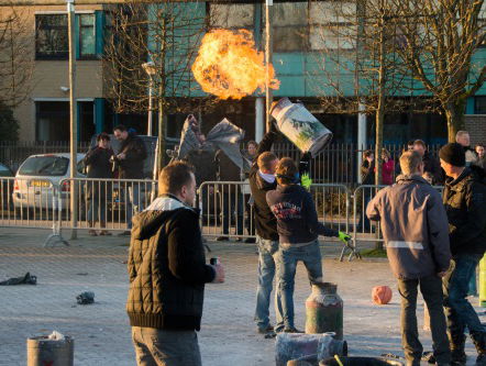 Carbidschietruzie in Drents Erica