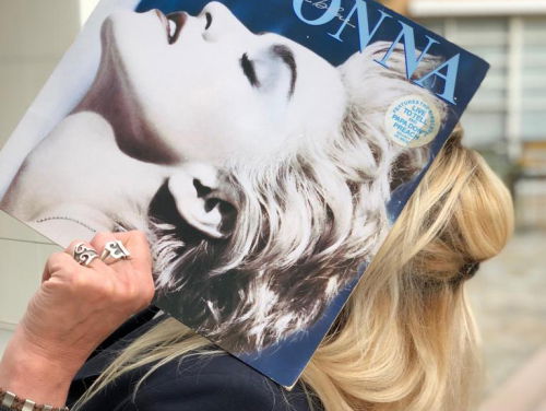 Albumspecial met vandaag True Blue van Madonna