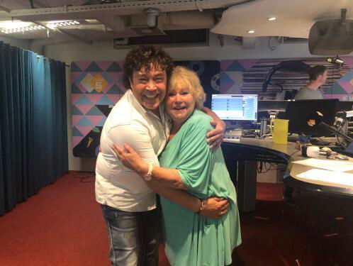 Live: Dennie Christian