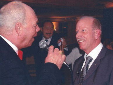 Franz van Dreumel zoekt vriend Michel Rongen