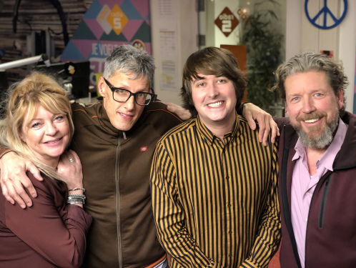 Yorick van Norden speelt samen met Anne Soldaat hun jaren 70 covers