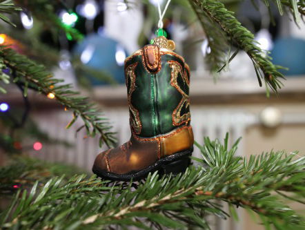 Country Roads: Christmas Country Hits