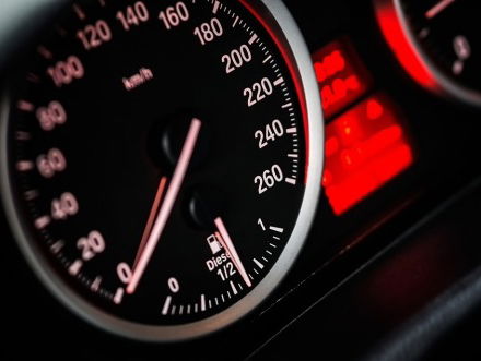 Nieuwe veiligheidssystemen voor auto's in 2022