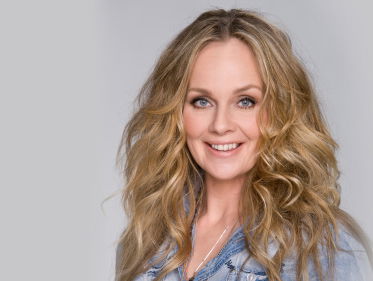 Tijd voor de wereld van Marlayne: ode aan Tineke de Nooij en haar vader