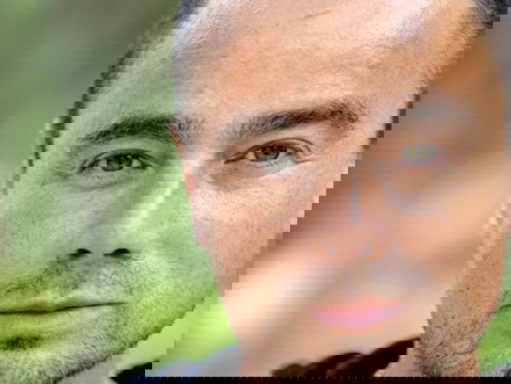 Dinand Woesthoff in de studio over zijn boek Sloddervos