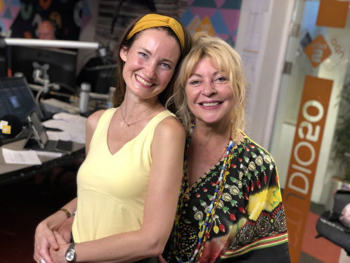 Zangers Davine sluit zondag de Tour de France af!