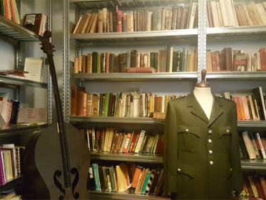 "Meer boeken over zwarte geschiedenis in bibliotheek"