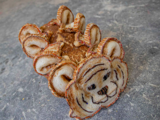 Borduren met brood? Margreet Hajee kan het!