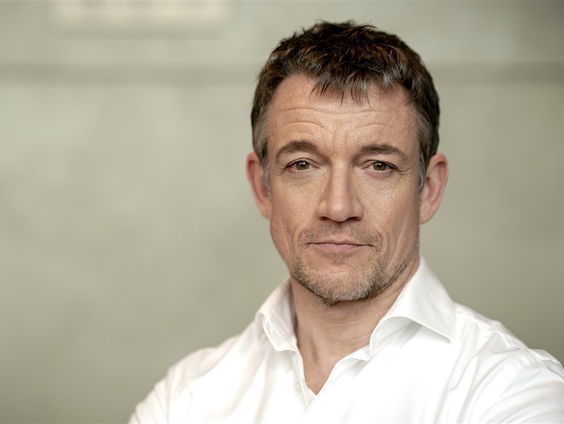 Paul Groot over cabaret De Watergeus