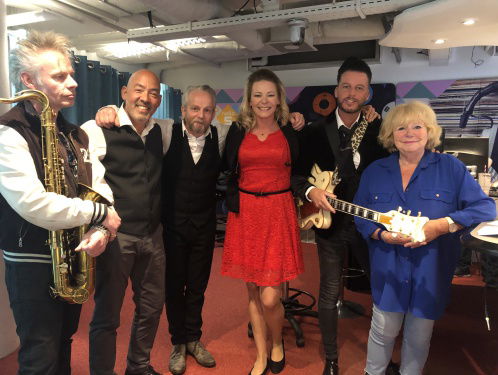 Live: William Smulders en Lieke Grey