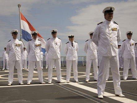 Marine houdt open dag voor vrouwen