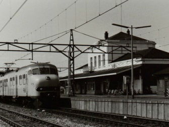 Alice Dijkstra zoekt vriendje Kees Stelling