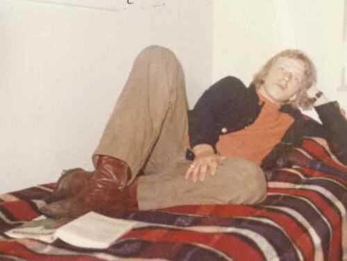 Jean zoekt haar eerste liefde Ronus