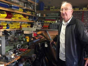 Fietsen, brom- en motorfietsen, uit Dieren