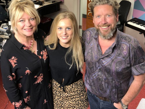 FLEUR en haar band zijn te gast in De MAX!