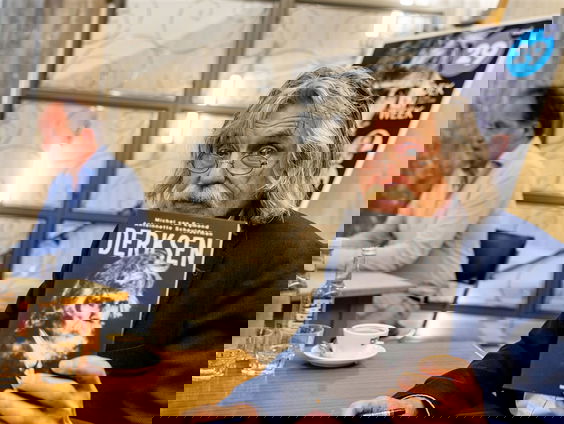 Johan Derksen heeft twee harten