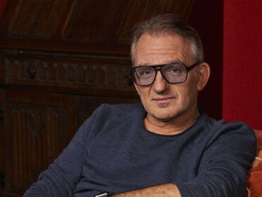 Jeroen van Inkel maakt naam nieuwe programma bekend