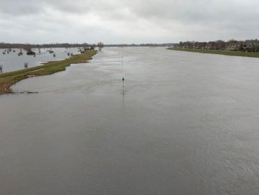 Drones bewaken dijken vanwege hoogwater