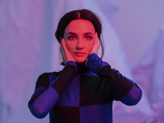 Thyrza over haar EP (on)breekbaar leven