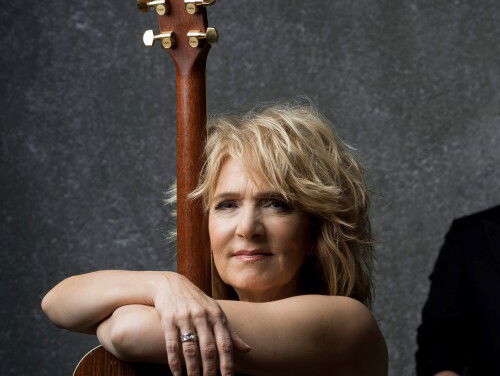 Bloesem in de bomen door Leoni Jansen