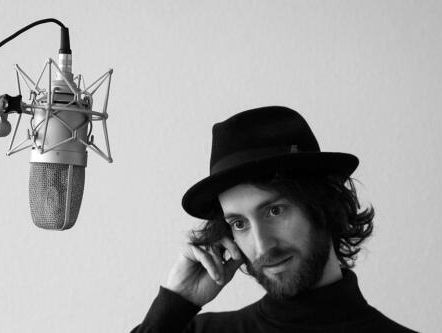 Hagenaar scoort met Disney-liedje - Sean Christopher