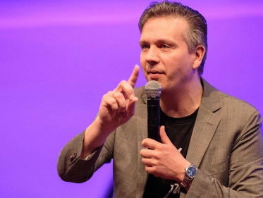 Dagsluiter Arno van der Knaap