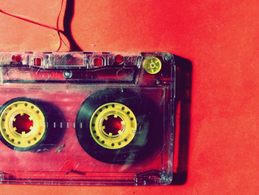 Cassettebandjes blijken weer mateloos populair!