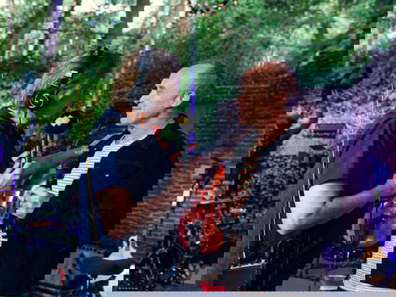 Stef Bos heeft een engeltje op zijn schouder