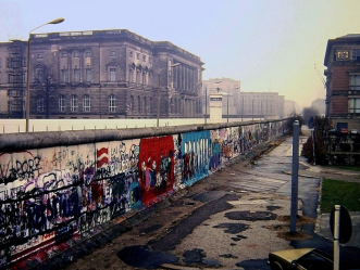 De bouw van 'De Muur'