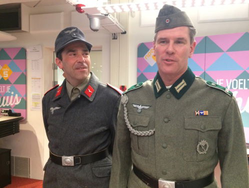 ‘Maar hoe appten ze dan in de Tweede Wereldoorlog?’