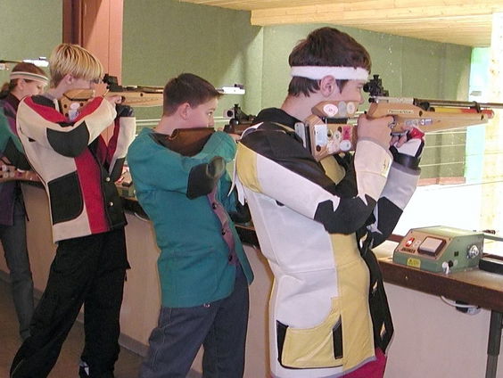 Luchtbuks Ria wordt 100