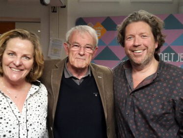 Joop van Riessen (1) voormalig hoofdcommissaris van de politie te gast