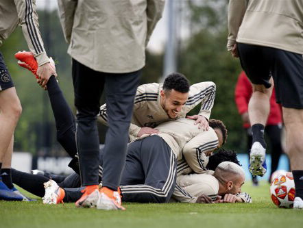 Ajax halve finale CL met David Endt