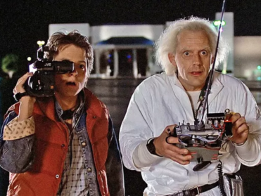 LIVE: Cabaretier Roel C Verburg met 'Terug in de tijd'