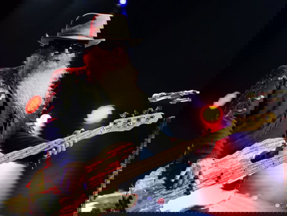 Striptekenaar en fan Rob Derks over ZZ-top bassist Dusty Hill