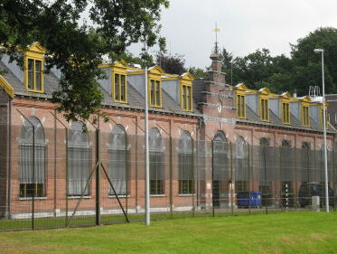 Paupers en boeven. 200 jaar strafkolonie Veenhuizen
