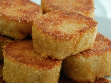 Niels Vlot bakt Weesper moppen!