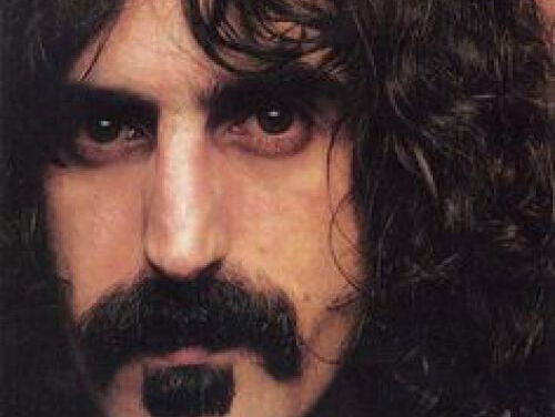 Overleden artiest Frank Zappa, treedt als hologram op in Amsterdam.