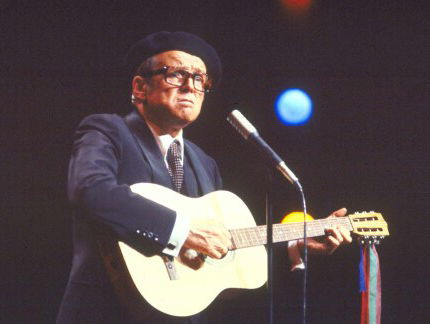 Ton den Boon over de taal van Toon Hermans