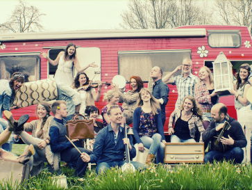 Dirigent Peter van Dijk-Veldkamp van Repete is kleedkamerartiest