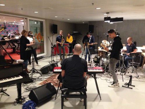 Kennismaking met CrossFade