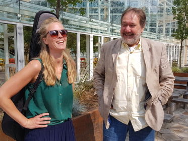 Lonneke Dort speelt live in Volgspot