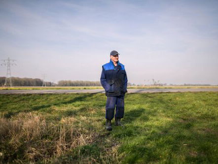 Kees van de Veen fotografeert twaalf plekken van drieprovinciepunten!