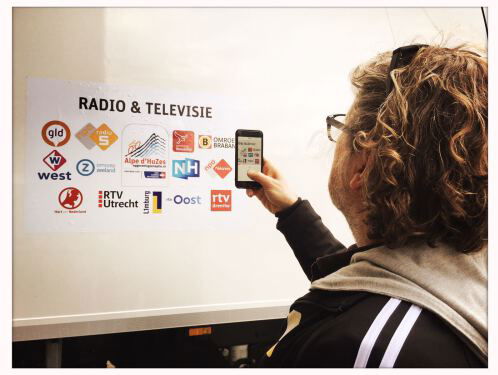 Henkjan Smits fietst een stukje