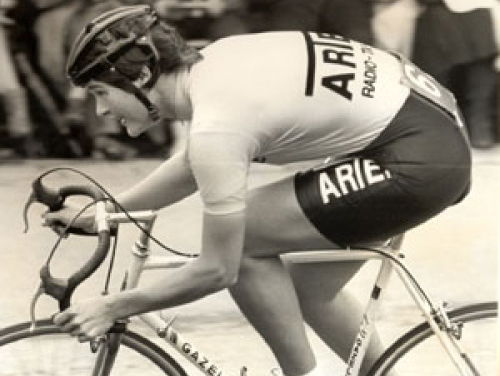 Mieke Havik rijdt wereldrecord op de baan (1983)