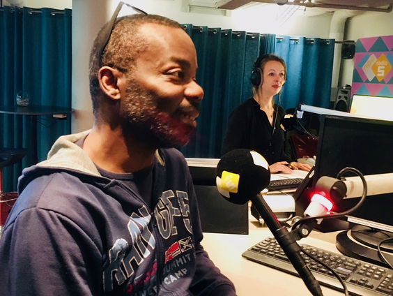 Dennis Chandler zoekt zijn voormalige pleegouders - 3